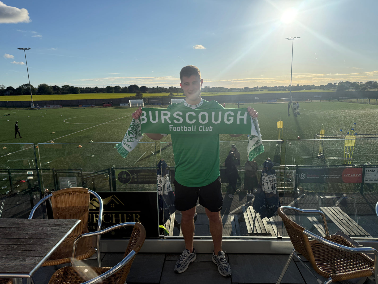 Prolific Striker signs contract for the linnets